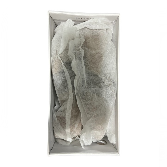 Pointed Toe Flat with a Bow - Picture 6 of 8